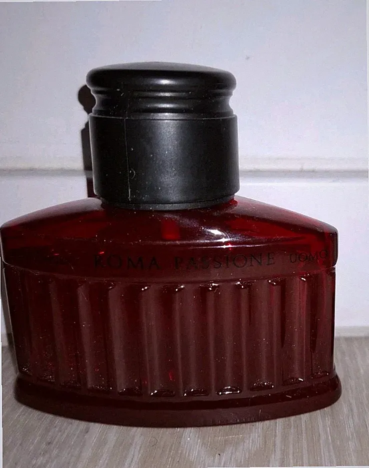 1 leerer Parfum Flakon "Roma Passione Uomo" (Laura Biagiotti) EdT 75 ml