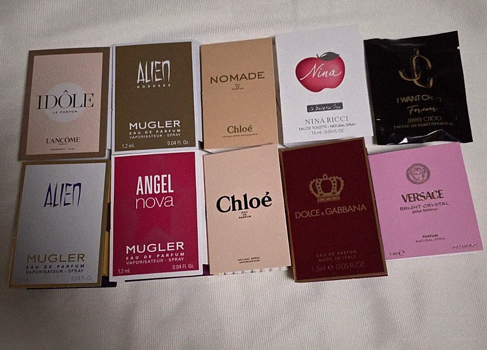 10 verschiedene Luxus Mini ´s Versace , Mugler, Chloe für Damen