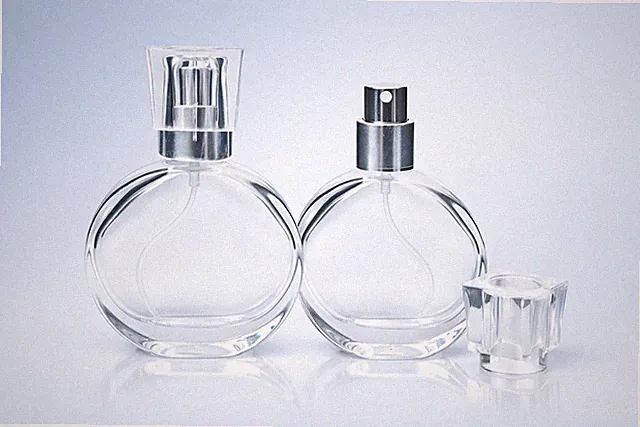 30 ml Klar Rund Parfüm Flakon | Nachfüllbarer Glaszerstäuber | Silberne Sprühkappe