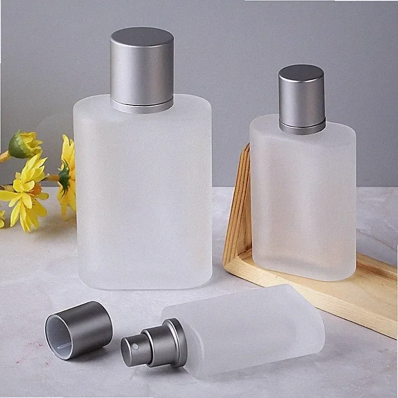 30 ml leere Milchglas Sprühflaschen Parfüm Zerstäuber nachfüllbar feiner Nebel