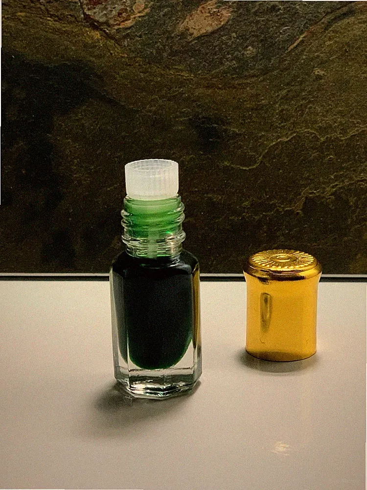 3ml Ruh Khus Old Vetiver 100% Naturrein 15 Jahre Alt aus Indien High Grade