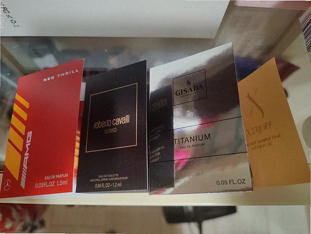 4 Stück Herrenparfums Gisada Cavalli xerjoff Mercedes