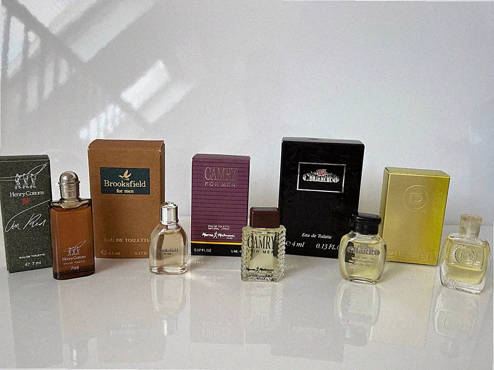 5 Parfum Miniaturen für Herren EDT /Eau de Toilette/ Mini Flakons