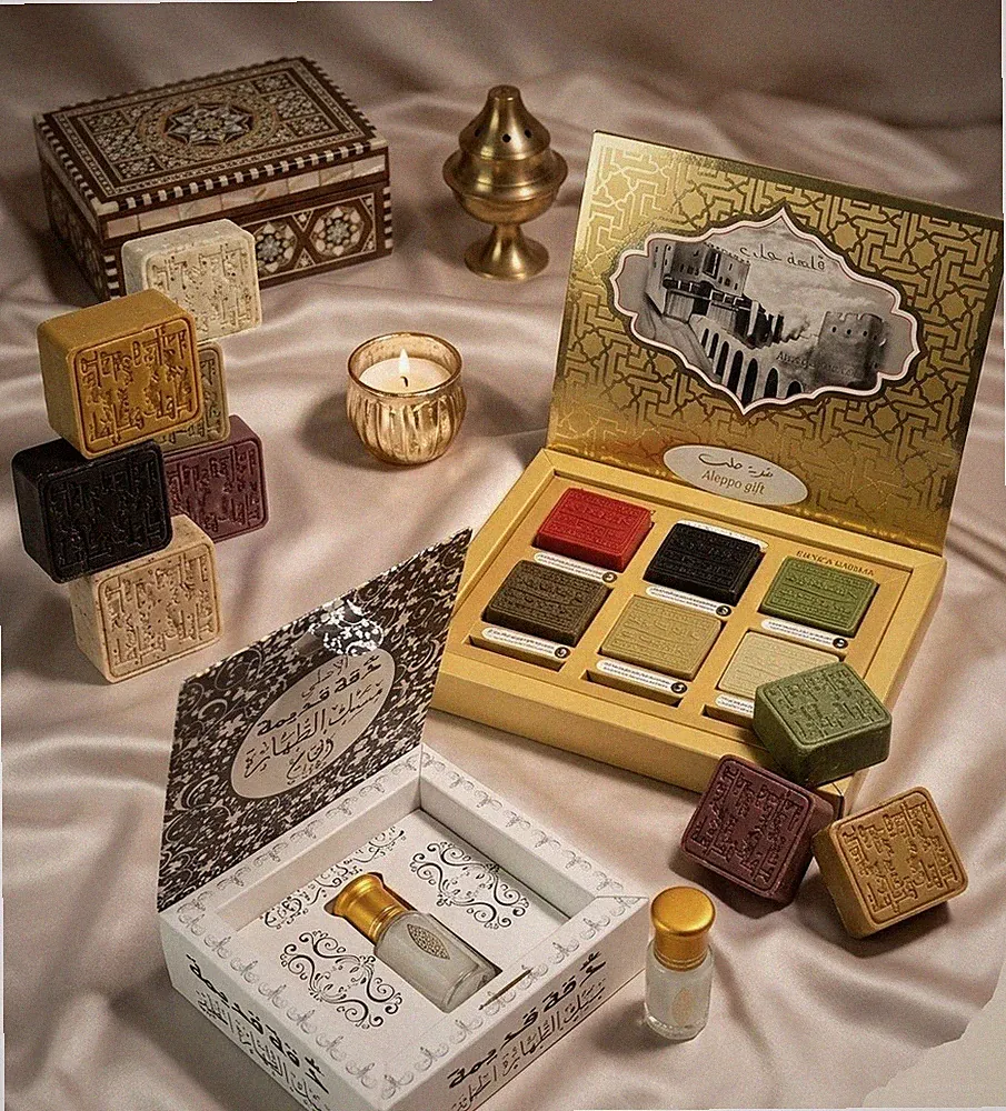 Angebot: Geschenkbox mit 9 originalen Seifen + Musk Al Tahara Parfümöl (6 ml)