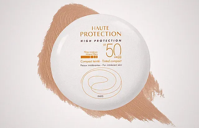 Avene Sand Haute Protection Compact Puder mit LSF 50 Plus, 10 g