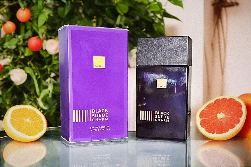 Avon BLACK SUEDE CHARM Herren Toilette Spray Parfum Grapefruit Sandelholz Tonka