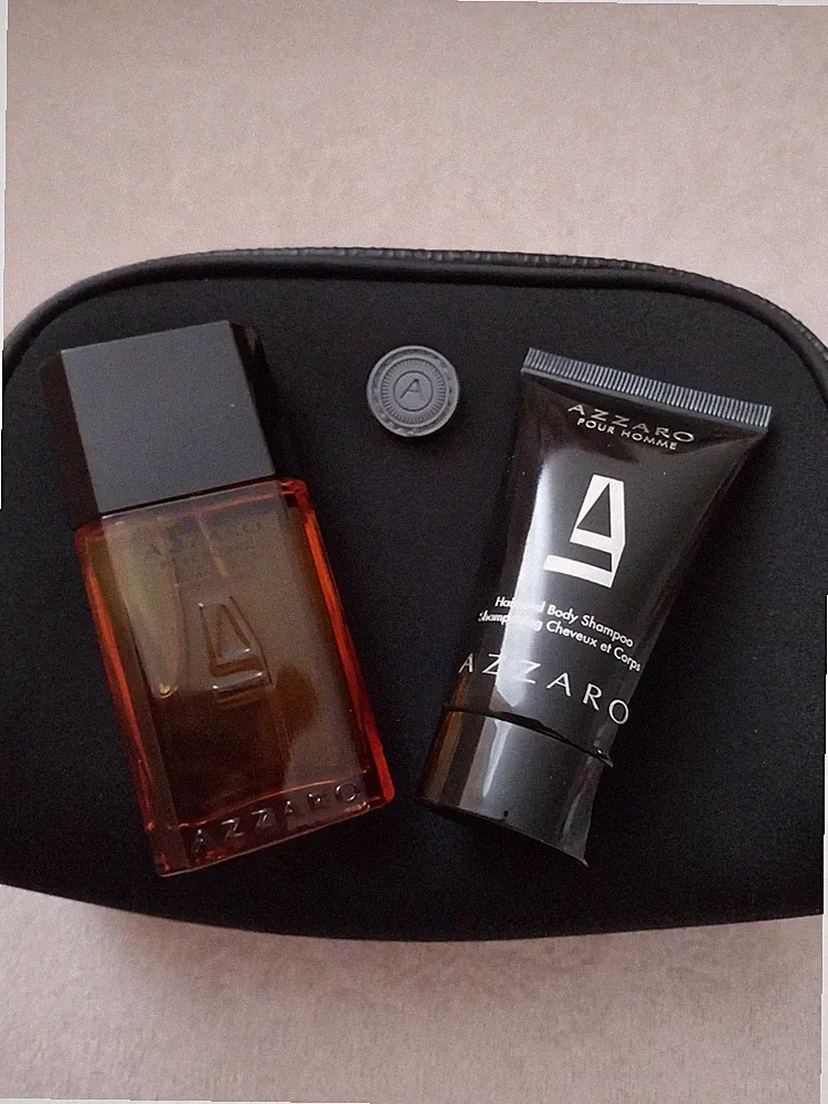 Azzaro pour homme 30 ml+50 hairbodyshampoo+Tasche