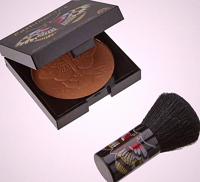 Bronzepuder Bräunungspuder mit Kabukii Pinsel Mineralien Shea Butter + VitaminE