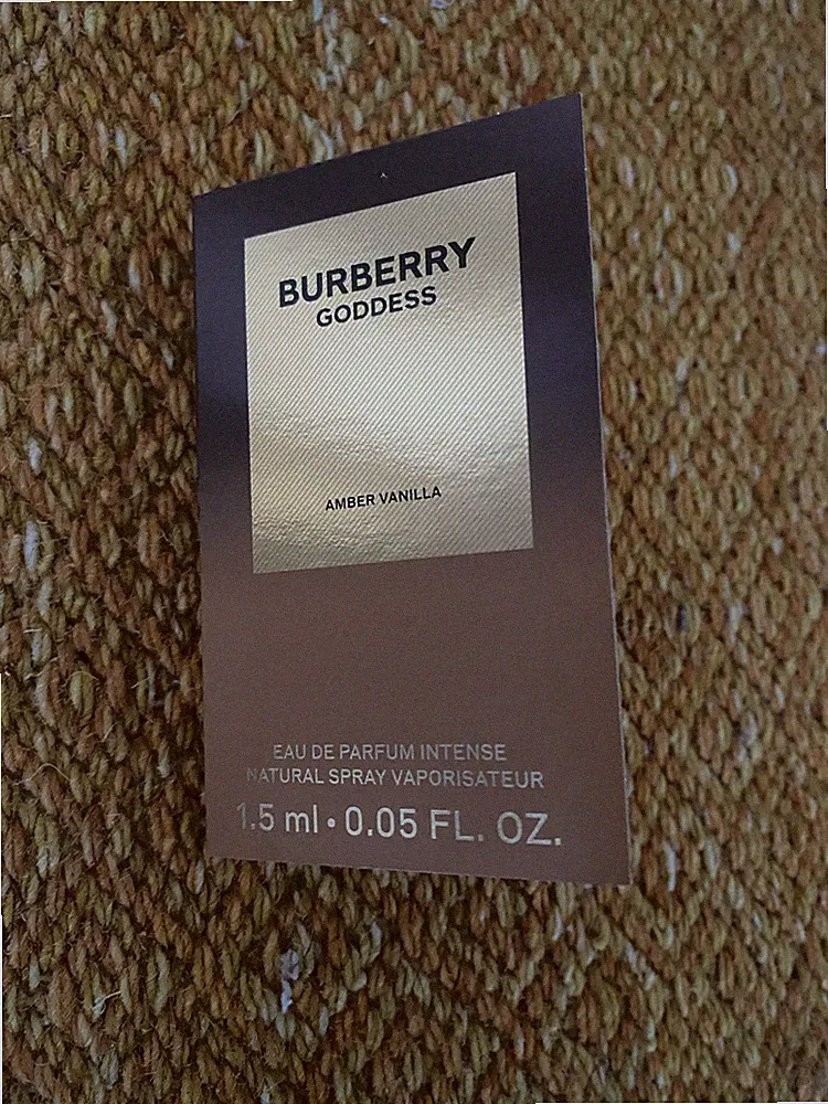 Burberry Goddess Amber Vanilla Eau de Parfum Intense – Neu 2026