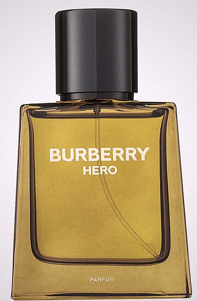 Burberry Hero Parfum 50 ml OVP NEU
