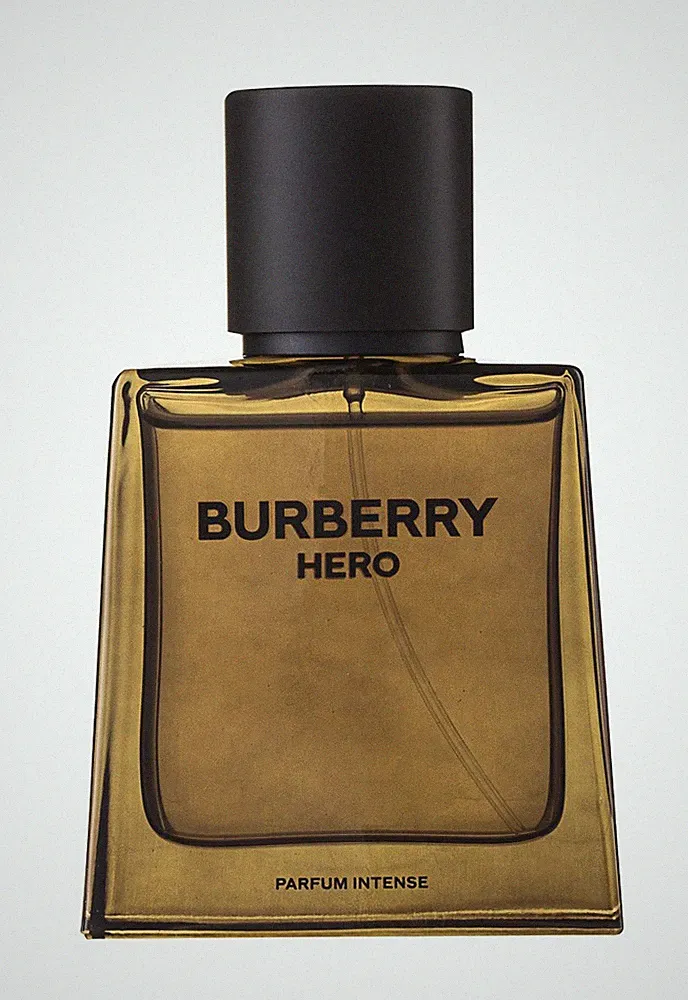Burberry Hero Parfum Intense 50 ml OVP NEU