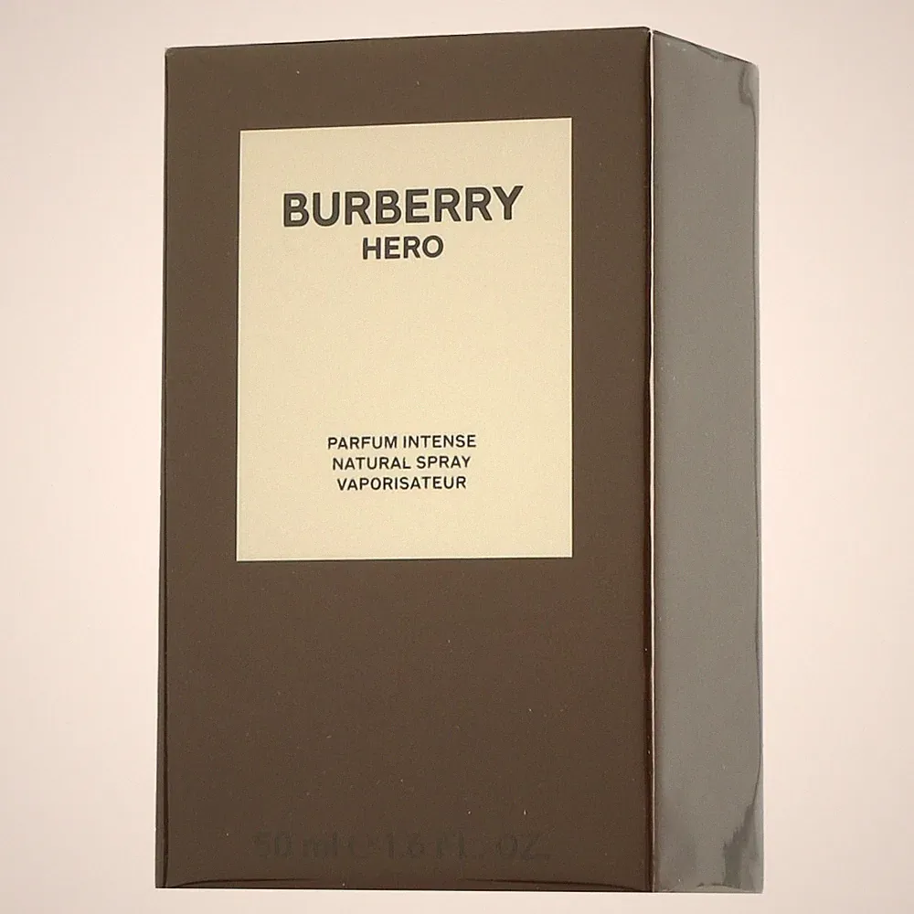 Burberry Hero Parfum Intense 50ml