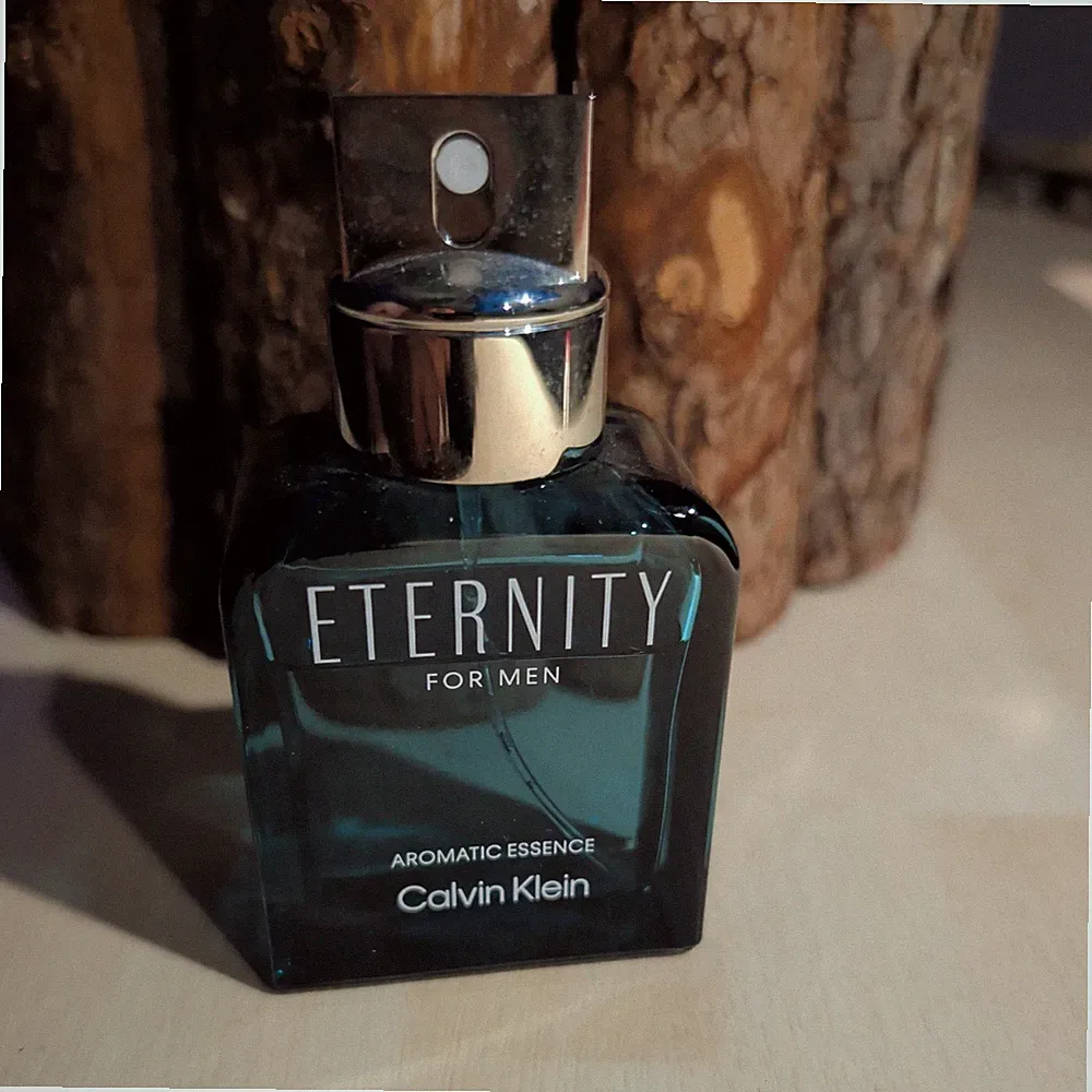 Calvin Klein Eternity for Men Aromatic Essence Parfum Intense