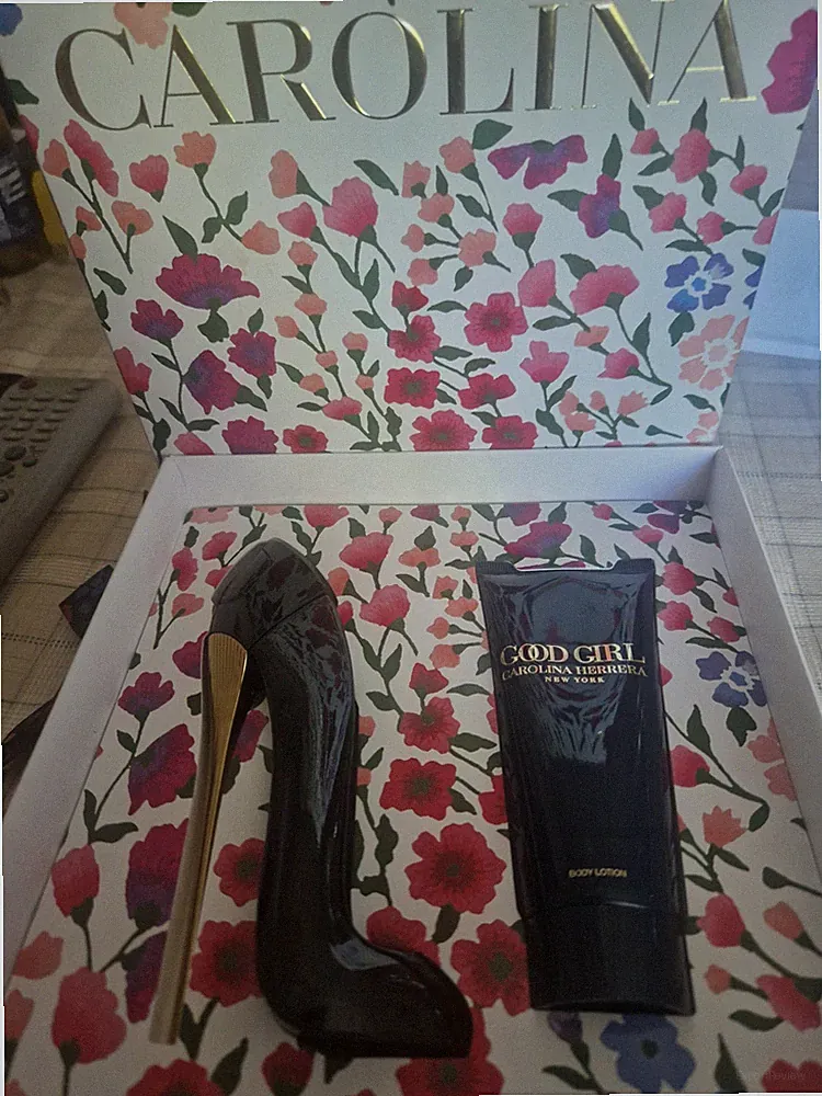 Carolina Herrera Good Girl Eau de Parfum 30ml +100ml BODY LOTION