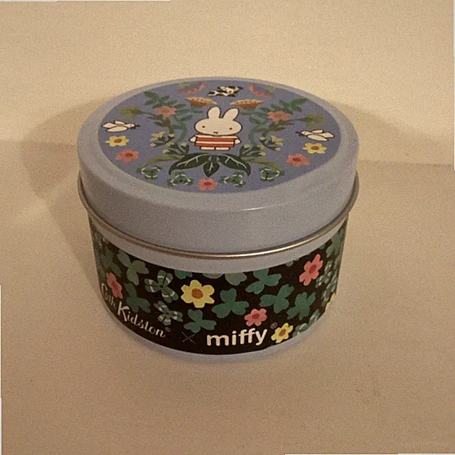 Cath Kidson X Miffy Kerze Red Berry & Cedar Duft 100g Geschenkidee