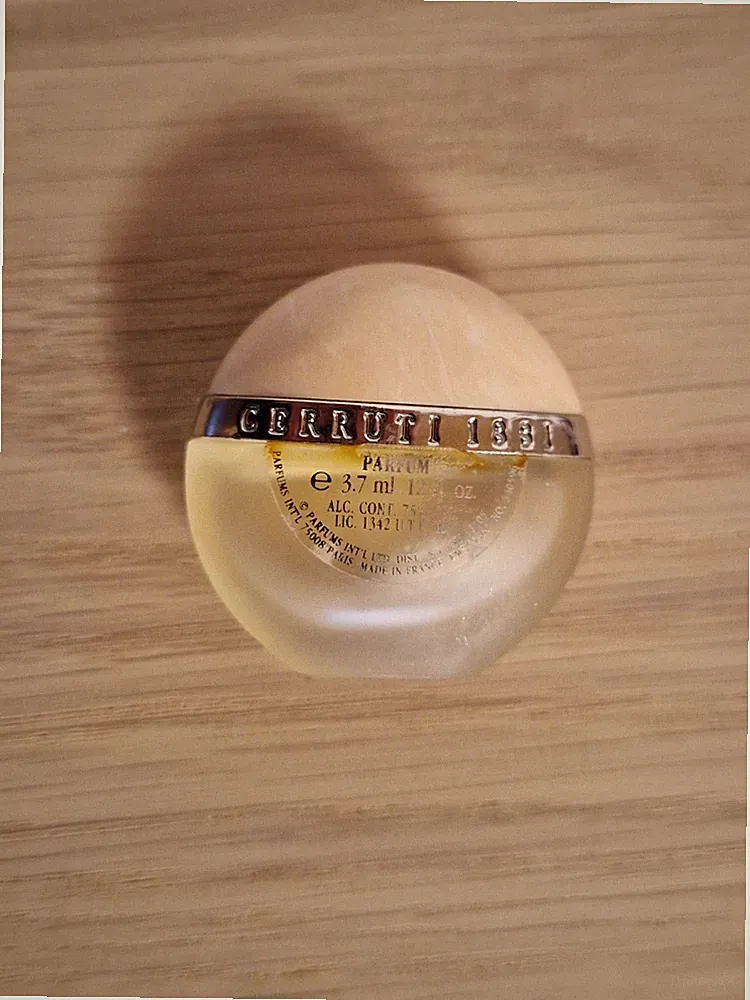Cerruti 1881 Parfum Miniatur 3,7 ml Pour Femme aus den 80er Jahren