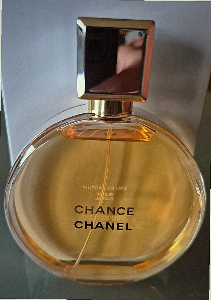 CHANEL Chance Eau de Parfum Flakon 100 ml (3.4 fl oz) Einzelobjekt ab 1960