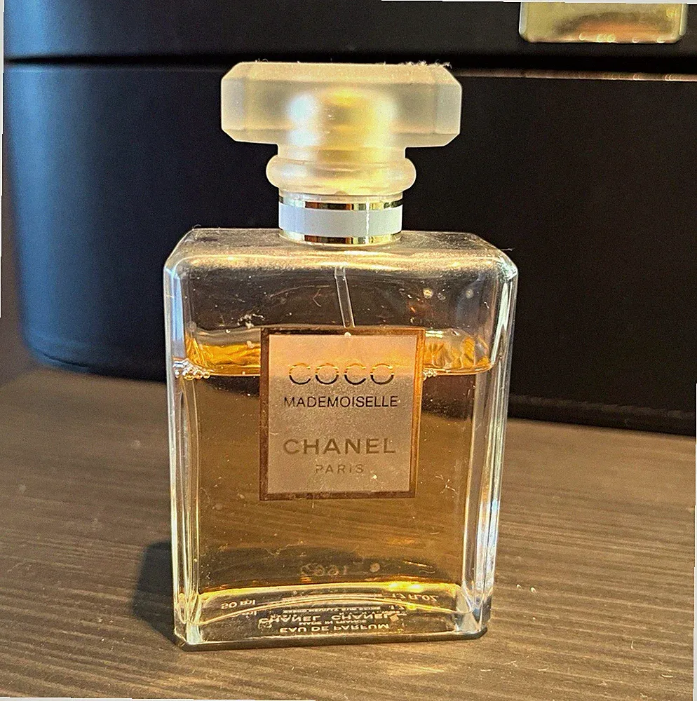 CHANEL Coco Mademoiselle Parfumflakon 50 ml Sprayflasche mit Deckel