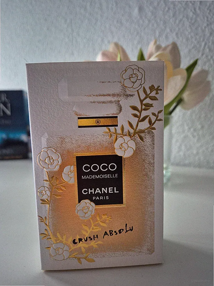 Chanel mademoiselle Crush Absolu