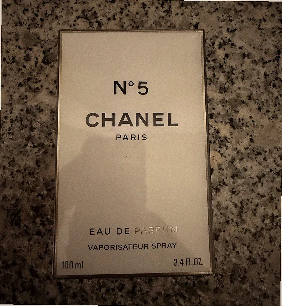 CHANEL N°5 Paris Eau de Parfum Spray Vaporisateur 100 ml Normale Größe 125.530