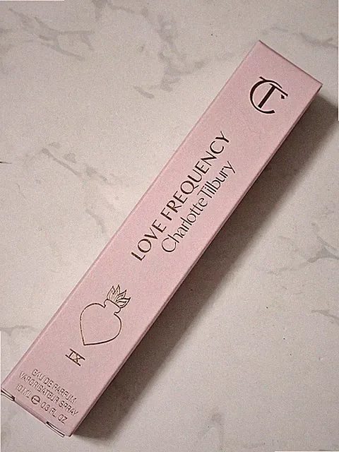 Charlotte Tilbury Love Frequency Eau de Parfum 10ml Brandneu Versiegelt Original