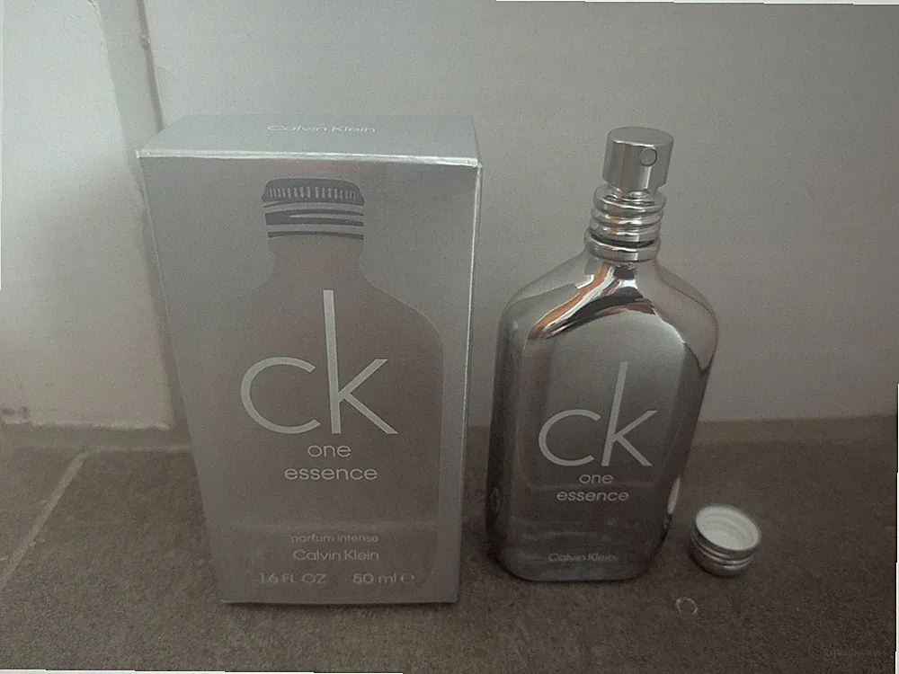 CK One essence Parfüm - 50 ml - 1x benutzt