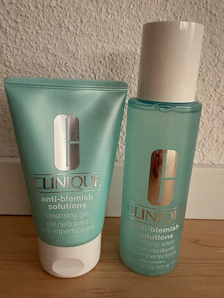 Clinique Anti-Blemish Solutions Cleansing Gel 200ml + Clarifying Lotion 200ml Ne