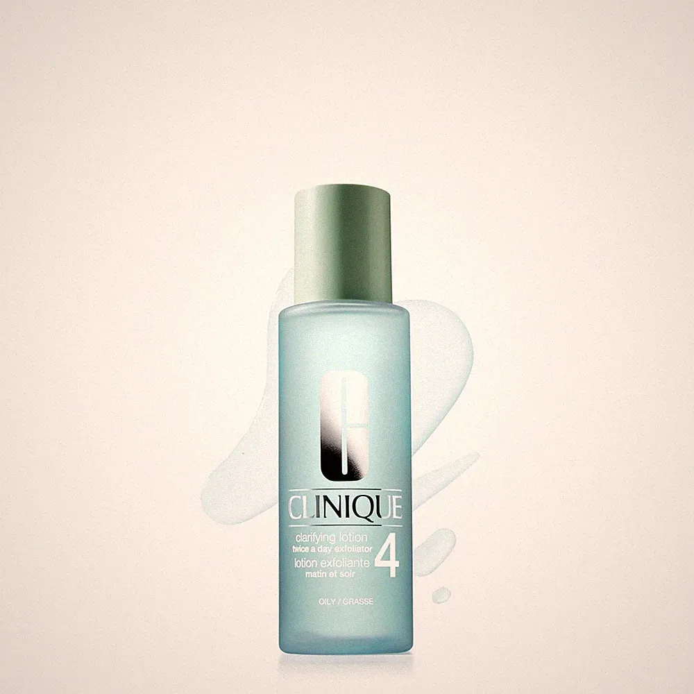 Clinique Clarifying Lotion 4 | Sanftes tägliches Gesichtspeeling für ölige Haut