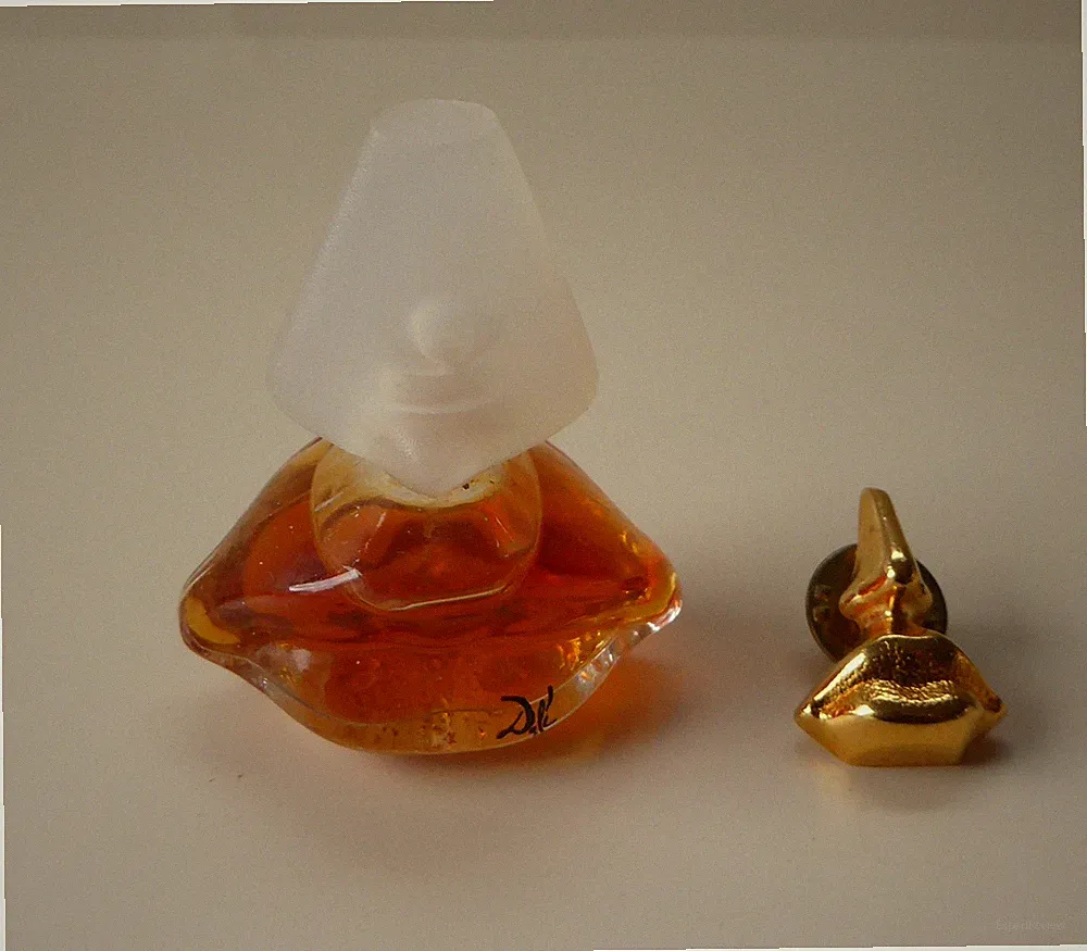 Dali Femme von Salvador Dali -schöne Parfumminiatur 5 ml + passender Pin