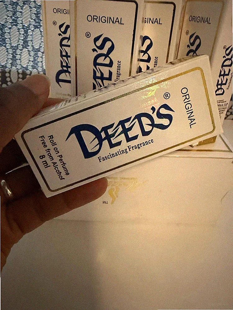 DEE'DS Original Roll-on Perfume Öl alkoholfrei Reisegröße 8 ml Parfüm DEE'DS