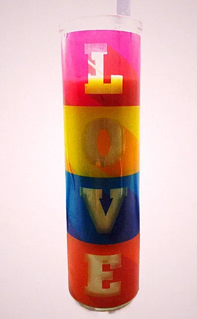 Die Liebeskerze stark duftend weiß Stumpenkerze bunt Glasröhre Design