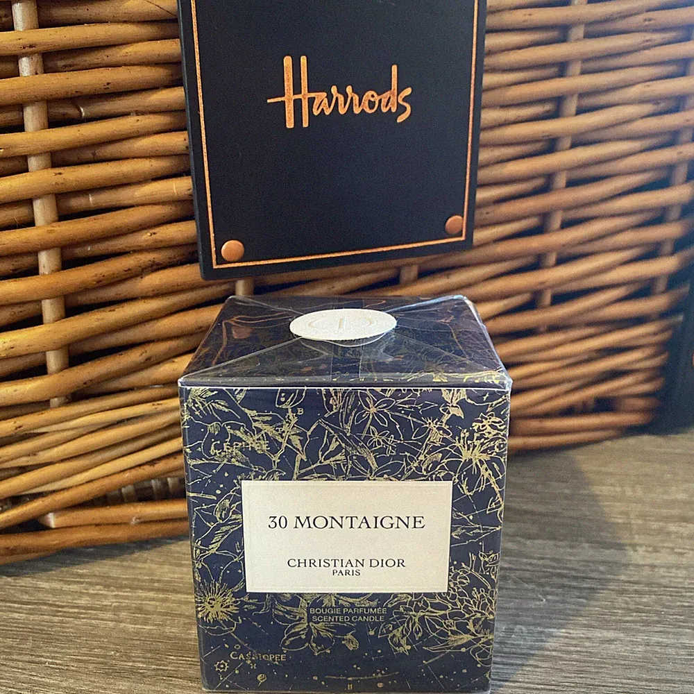 Dior 30 Montaigne Kerzen Kerzenhalter Duftkerze Holiday limitiert 85g 2022