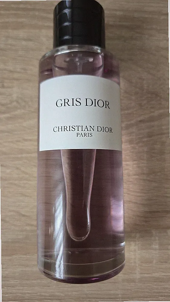 Dior La Collection Privee Gris Dior 250 ml Eau De Parfum
