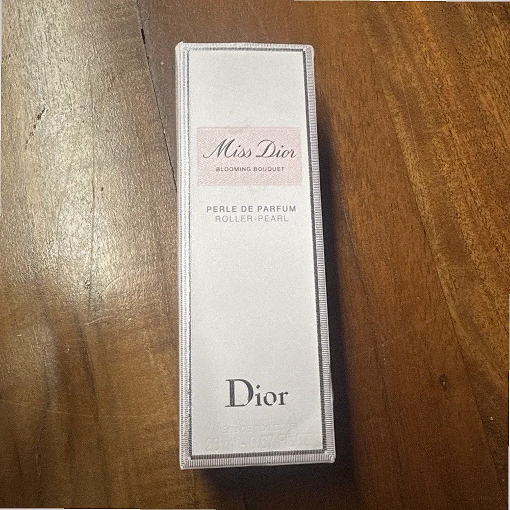 Dior Miss Dior Blooming Bouquet Perle de Parfum Roller-Pearl 20 ml