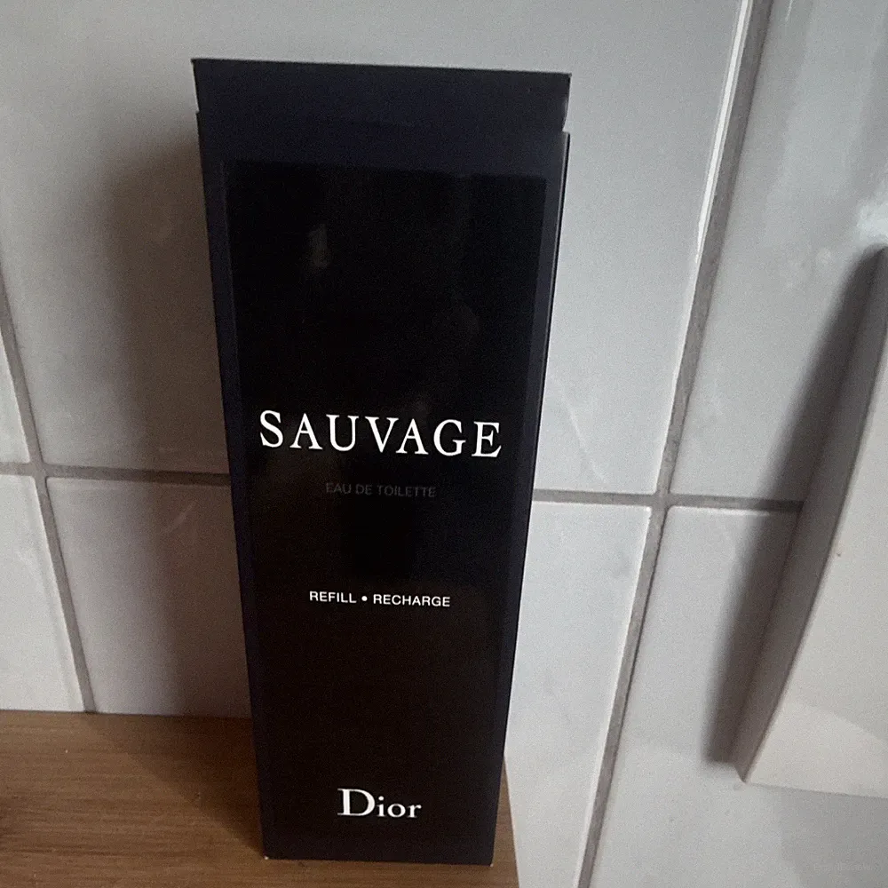 Dior Sauvage Eau de Toilette Refill 300 ml – neu/unbenutzt