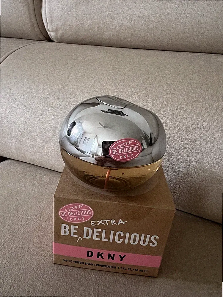 DKNY Be Delicious Extra Eau de Parfum Spray 50 ml Normale Größe REF. 95015