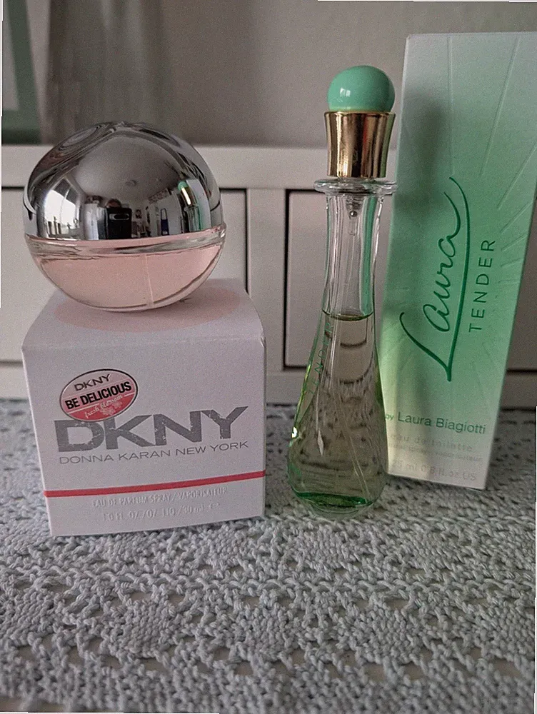 DKNY Donna Karan New York Eau de Parfüm Spray Damen 30 ml + Laura Tender 25 ml