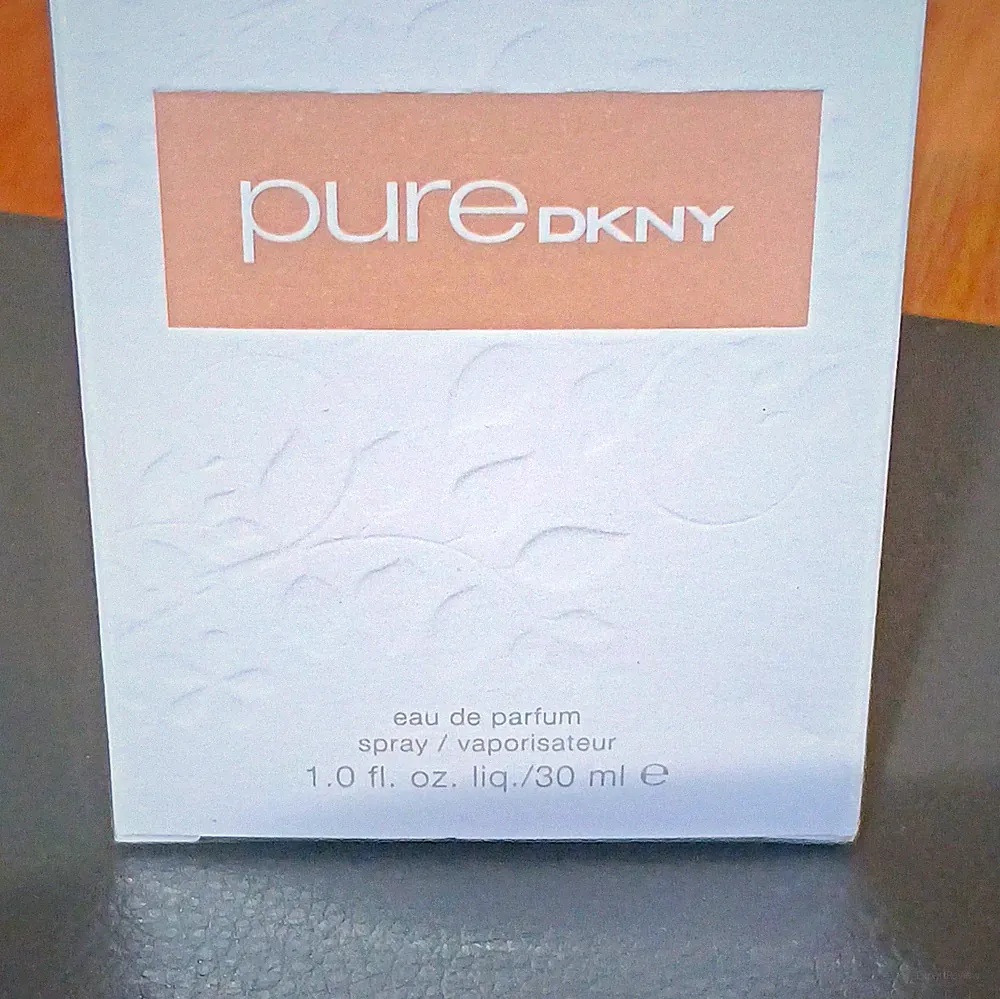 DKNY pureDKNY a drop of vanilla Eau de Parfum Vanille Spray 30 ml
