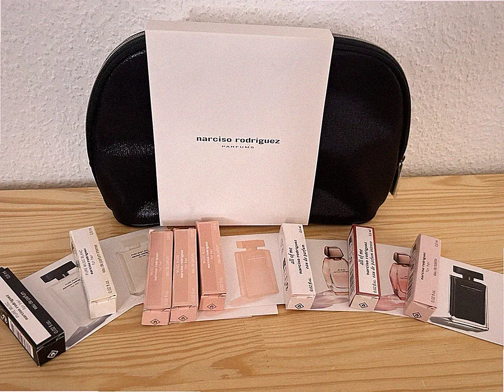 Duftset Narciso Rodriguez Musc Nude for her Eau de Parfum, Kosmetiktasche NEU