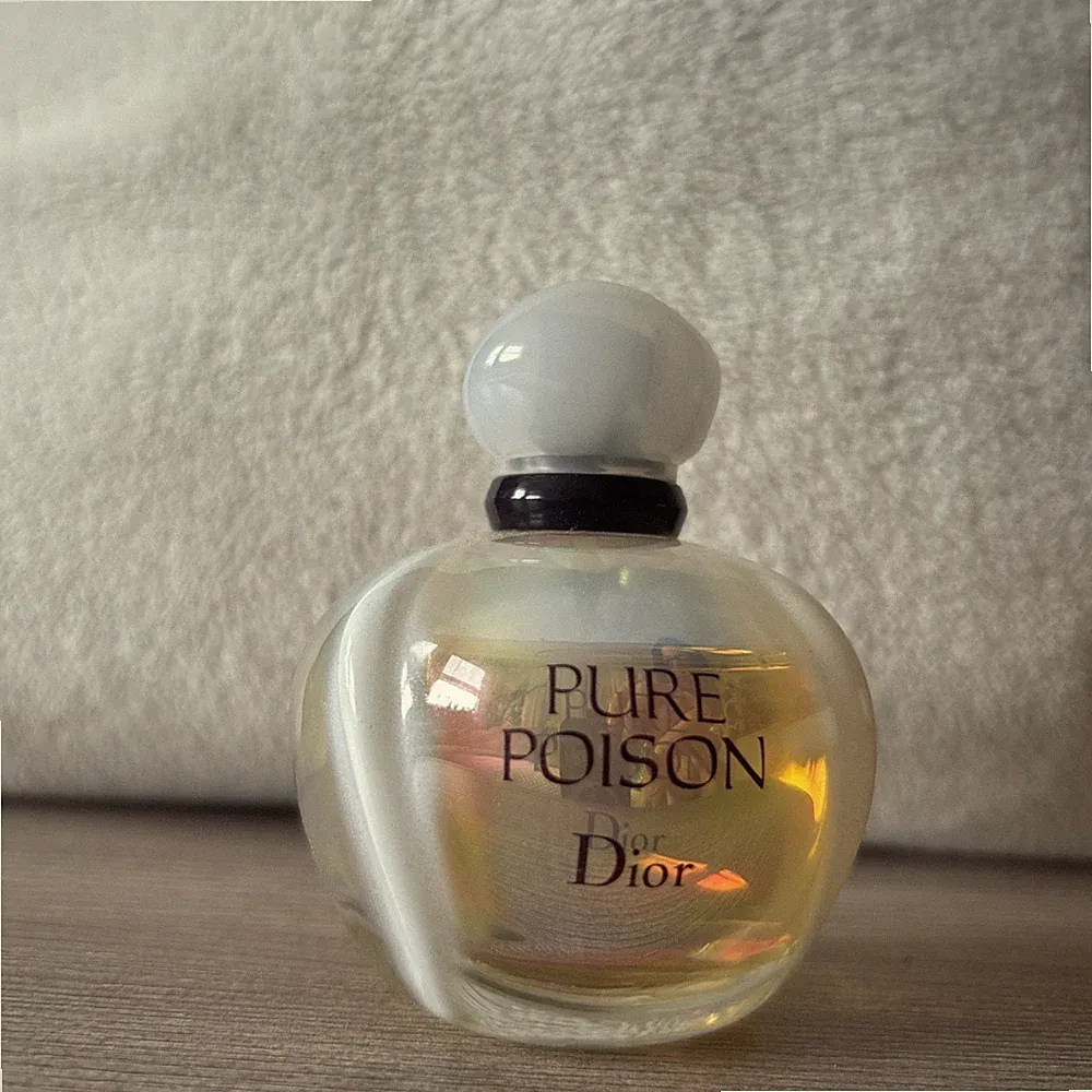 Eau de Parfum „Pure Poison“ von Dior 50ml Flakon