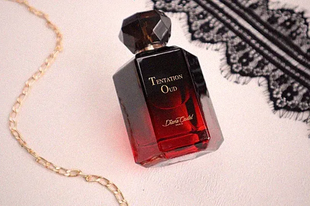 EAU DE PARFUM Very Oud, Tentation Oud, Damenparfüm, sinnliches Parfum, 100 ml