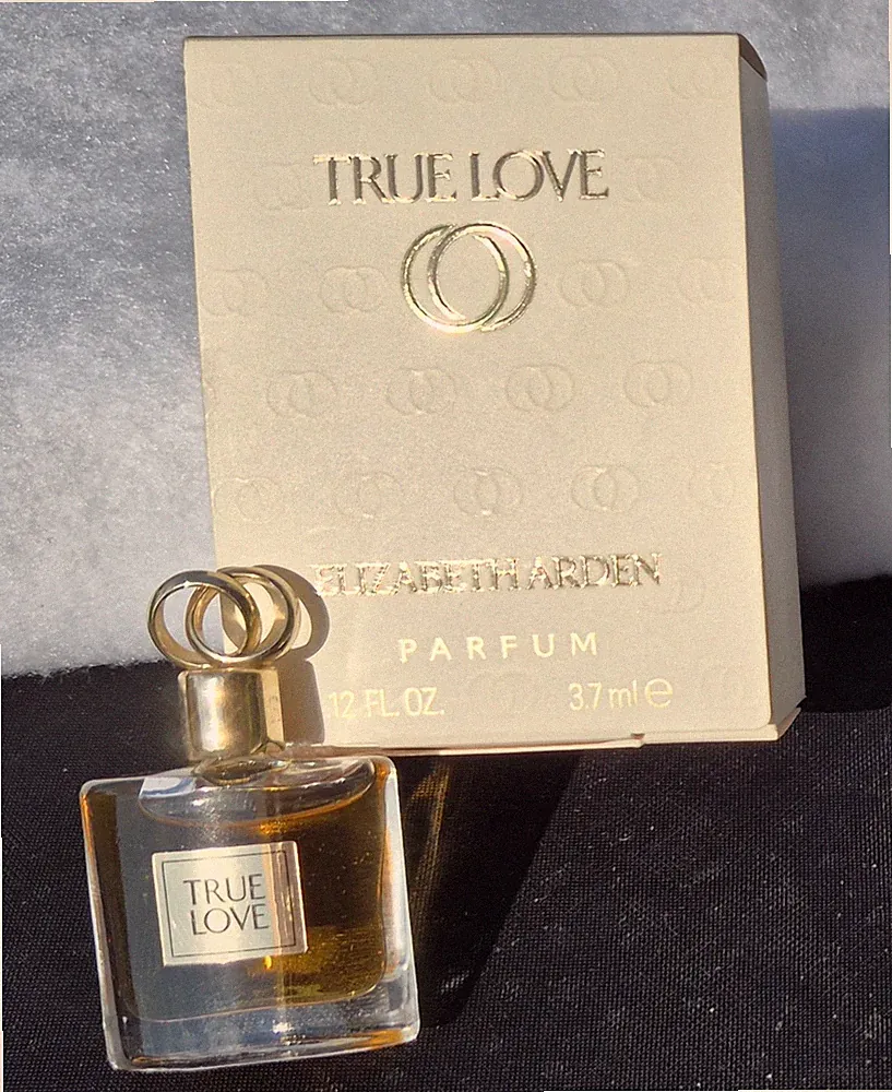 Elizabeth Arden True Love Parfum Flüssigkeit Reisegröße 3,7 ml