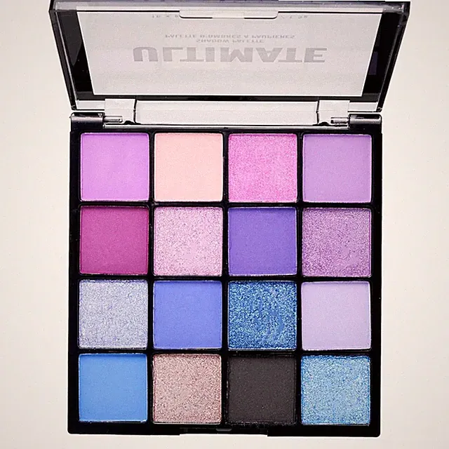 Eonfave Lila Blaue Lidschatten Palette 16 Farben & Hochpigmentiert