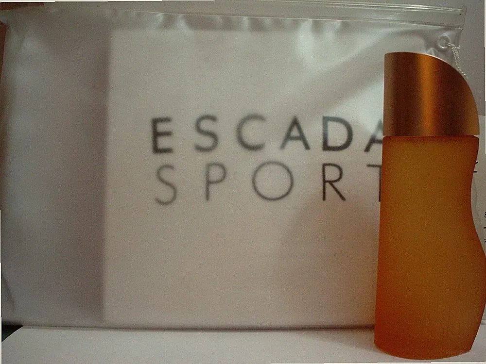 Escada Sport Vitality Sport Spirit Eau de Toilette Spray 100 mL (3.4 OZ) SET