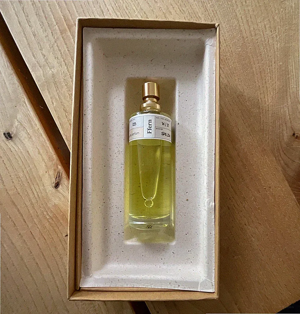 Ffern Summer 2026 Parfüm Spray 30 ml Flakon + Geschenkkarton gold Sprühkopf