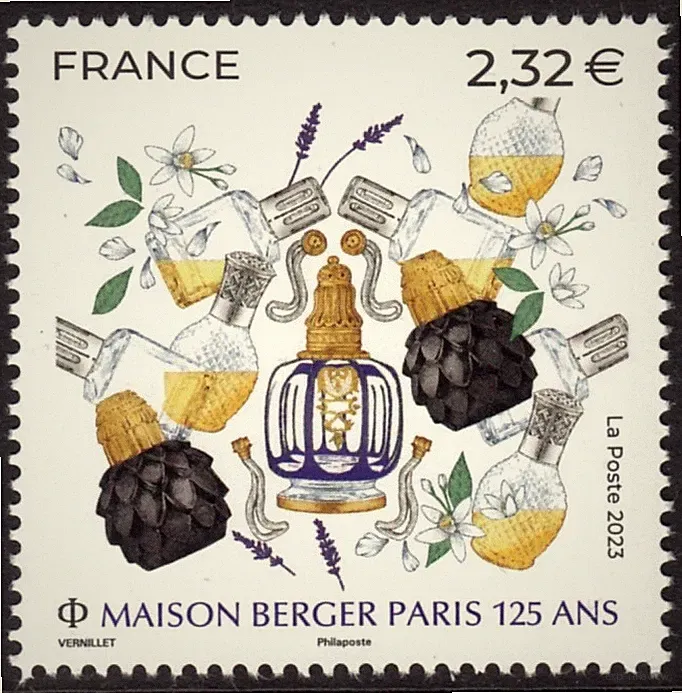 FRANKREICH 2023 BLUMEN PARFUM MAISON BERGER PARIS LAMPE
