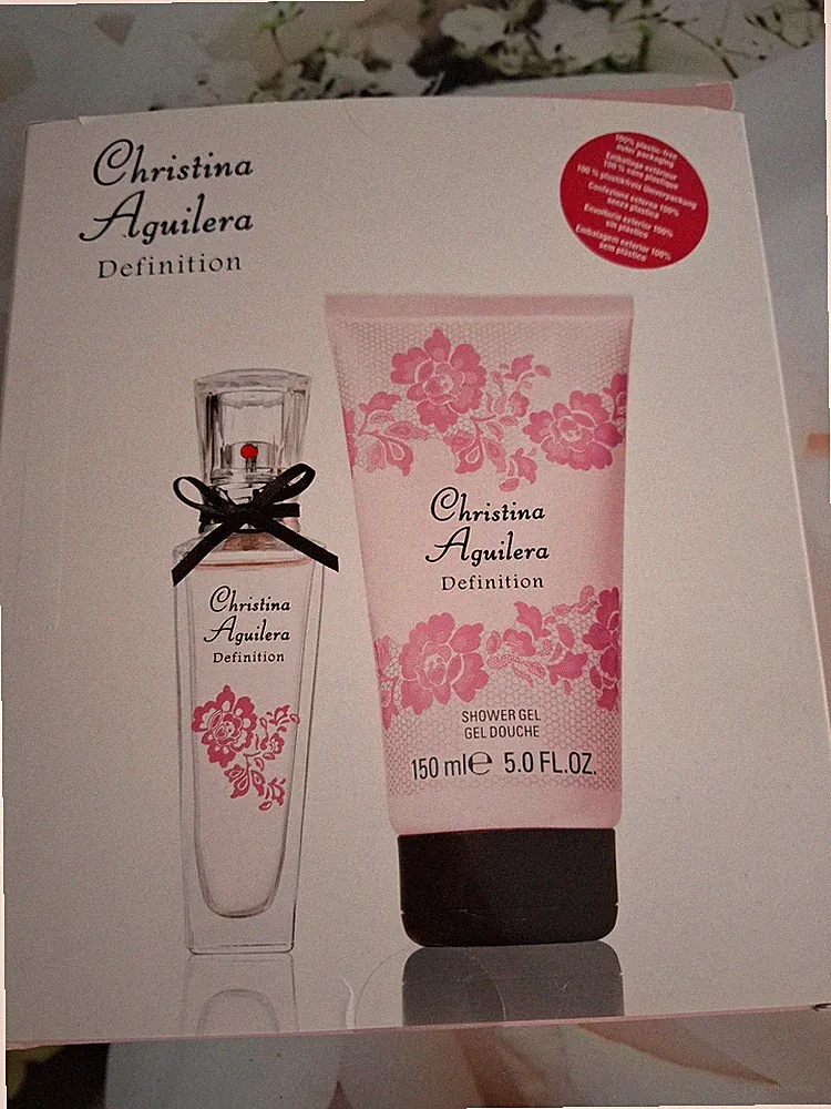 Geschenkpackung Christina Aguilera Definition Parfüm 30ml und Shower Gel 150ml
