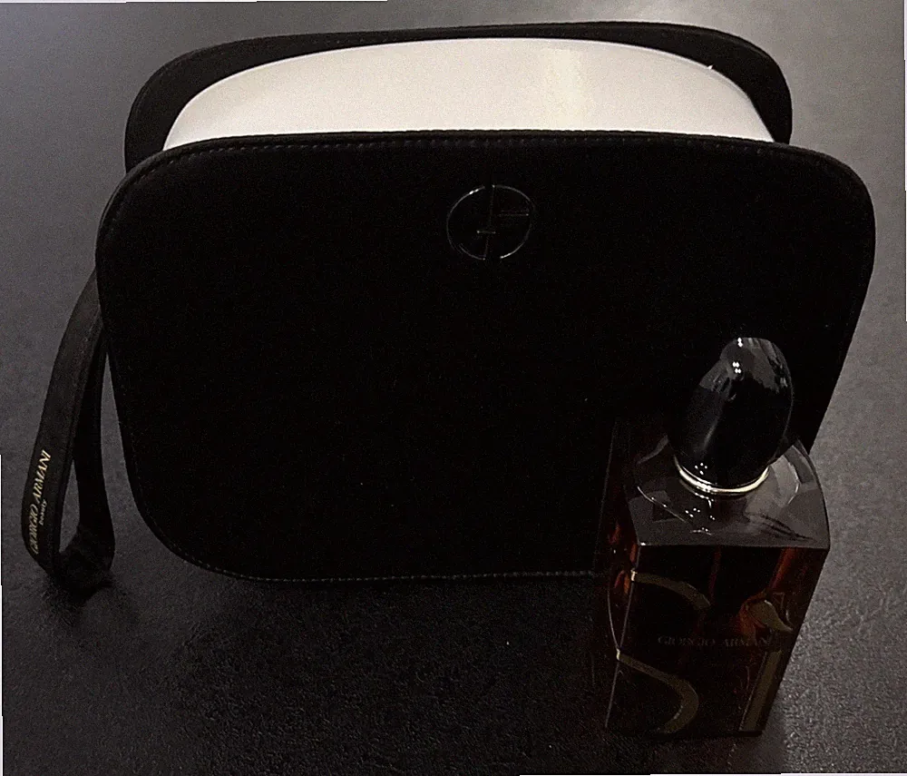 Giorgio Armani Si 100 ml Original NEU Parfum Woman Damenduft + Tasche