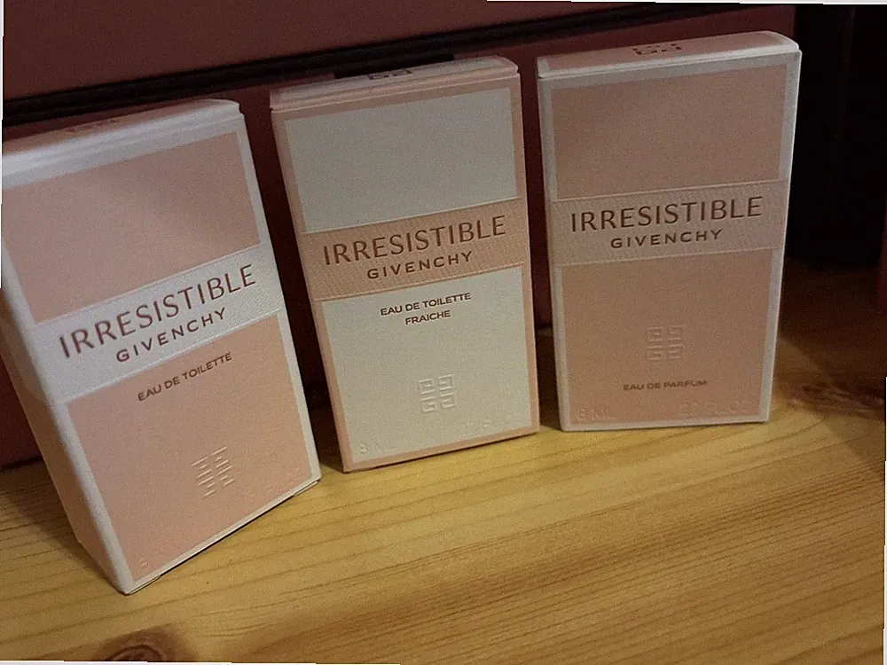 Givenchy Irresistible Eau de Parfum Und Eau De Toilette Fraiche
