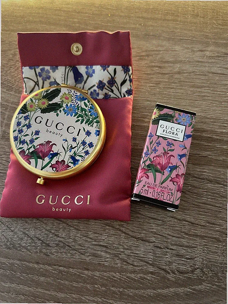 Gucci Flora Taschenspiegel +Parfüm Miniatur